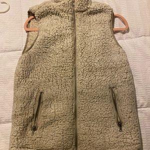 Sherpa vest
